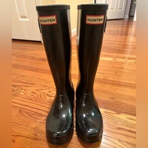 Hunter Original Tall Gloss Rain Boots Size EU 35/36; 4 Boy 5 Girl US